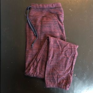 Threads 4 Thought crimson lounge joggers